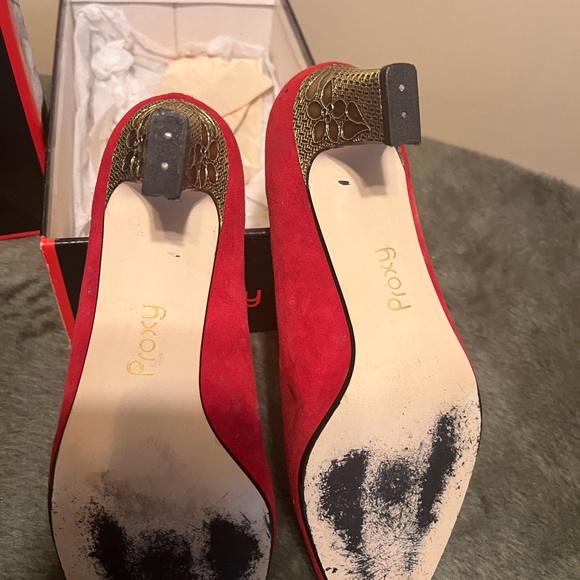 Vintage Red suede Proxy Heel size 8 - Picture 5 of 7